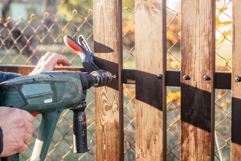 Fence Maintenance Tools